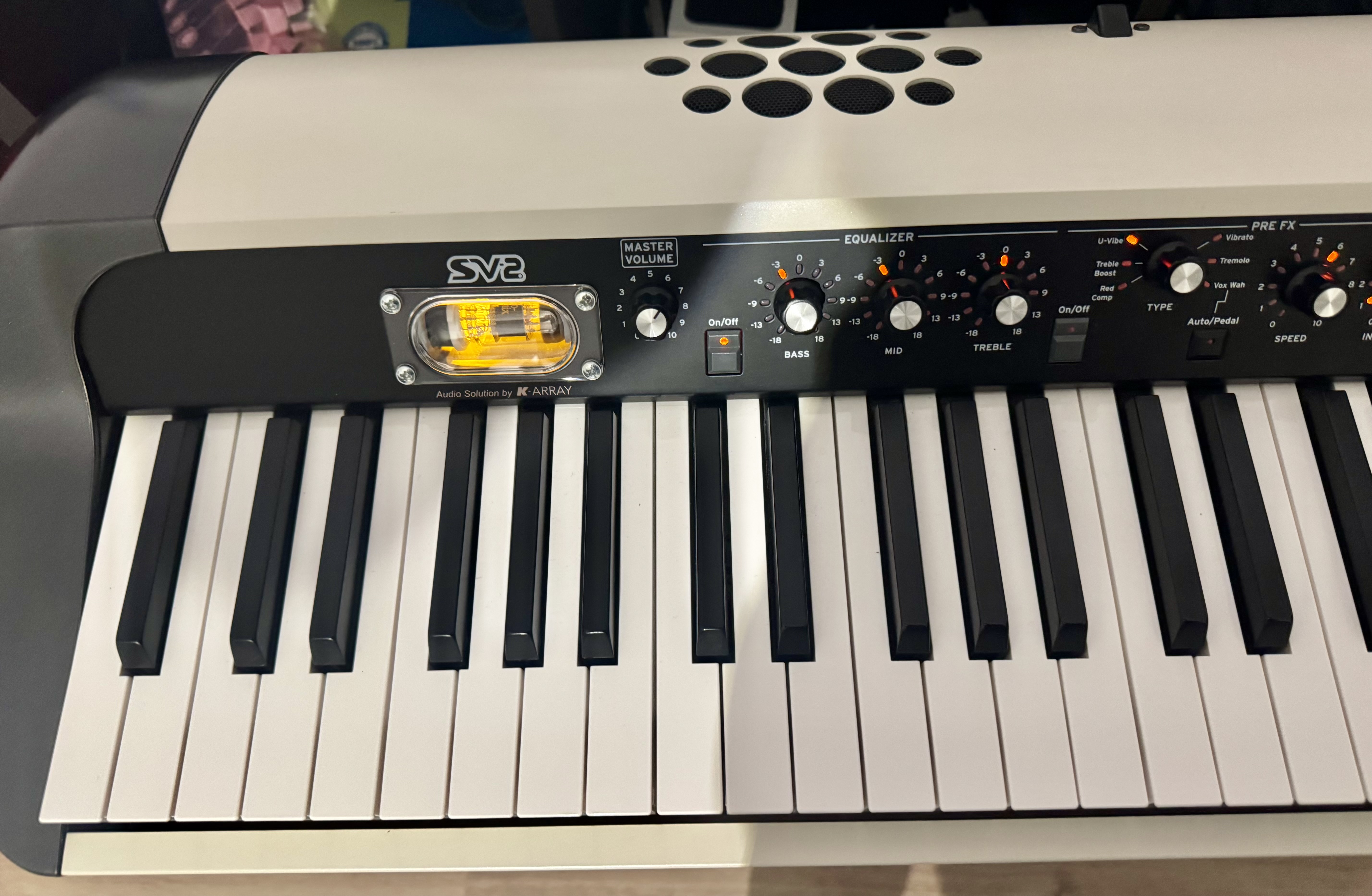 Korg SV2S 88 touches état neuf 