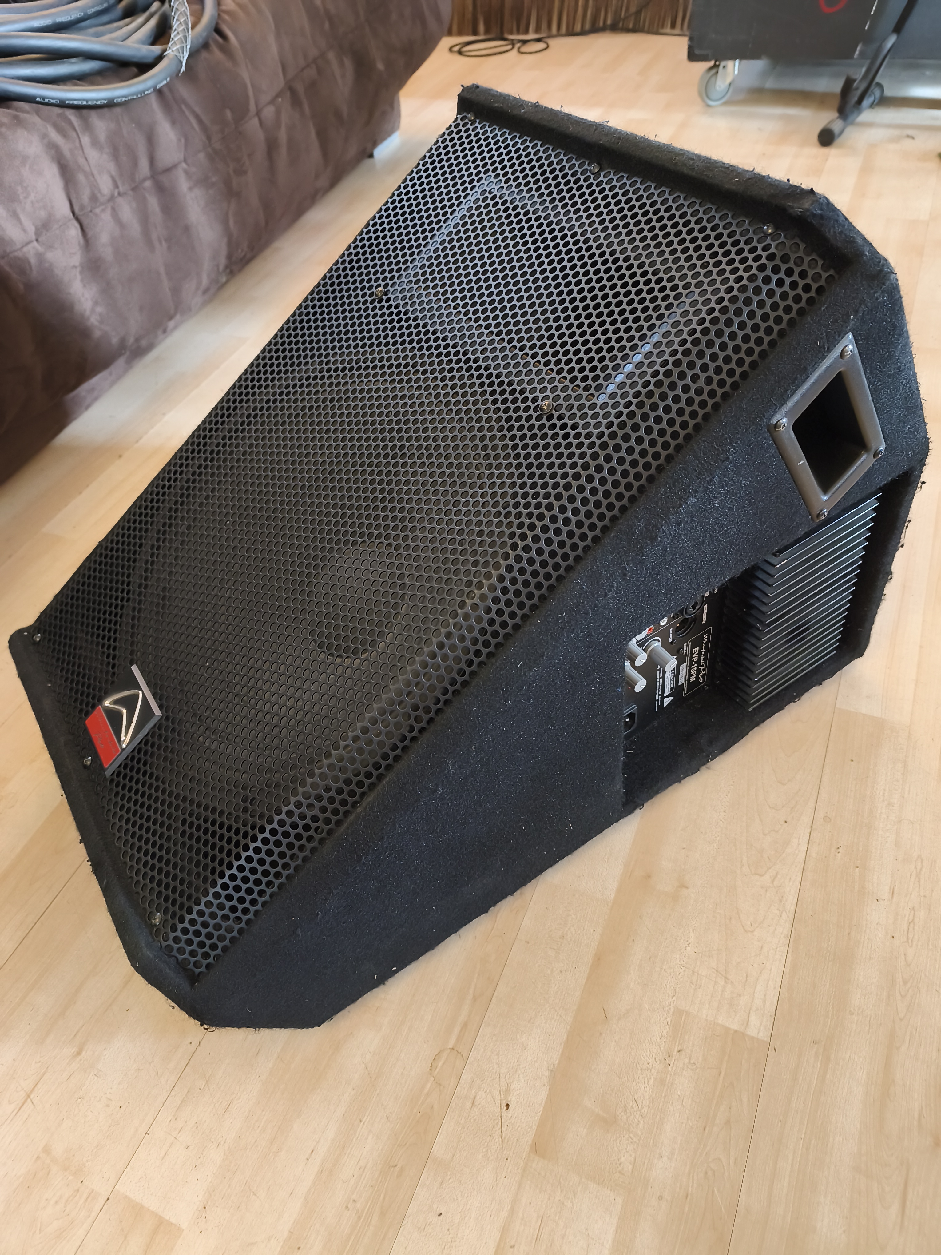 Retour de scène amplifié Wharfedale Pro EVP-15PM puissance 300W RMS