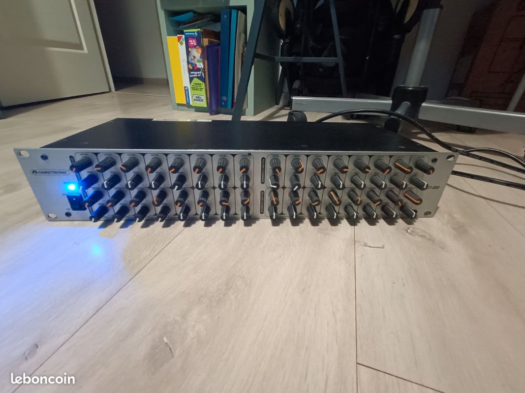 Omnitronic mzd 88 matrix mixer