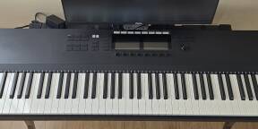 Vends Clavier Maitre Komplete Kontrol s88 Mk2