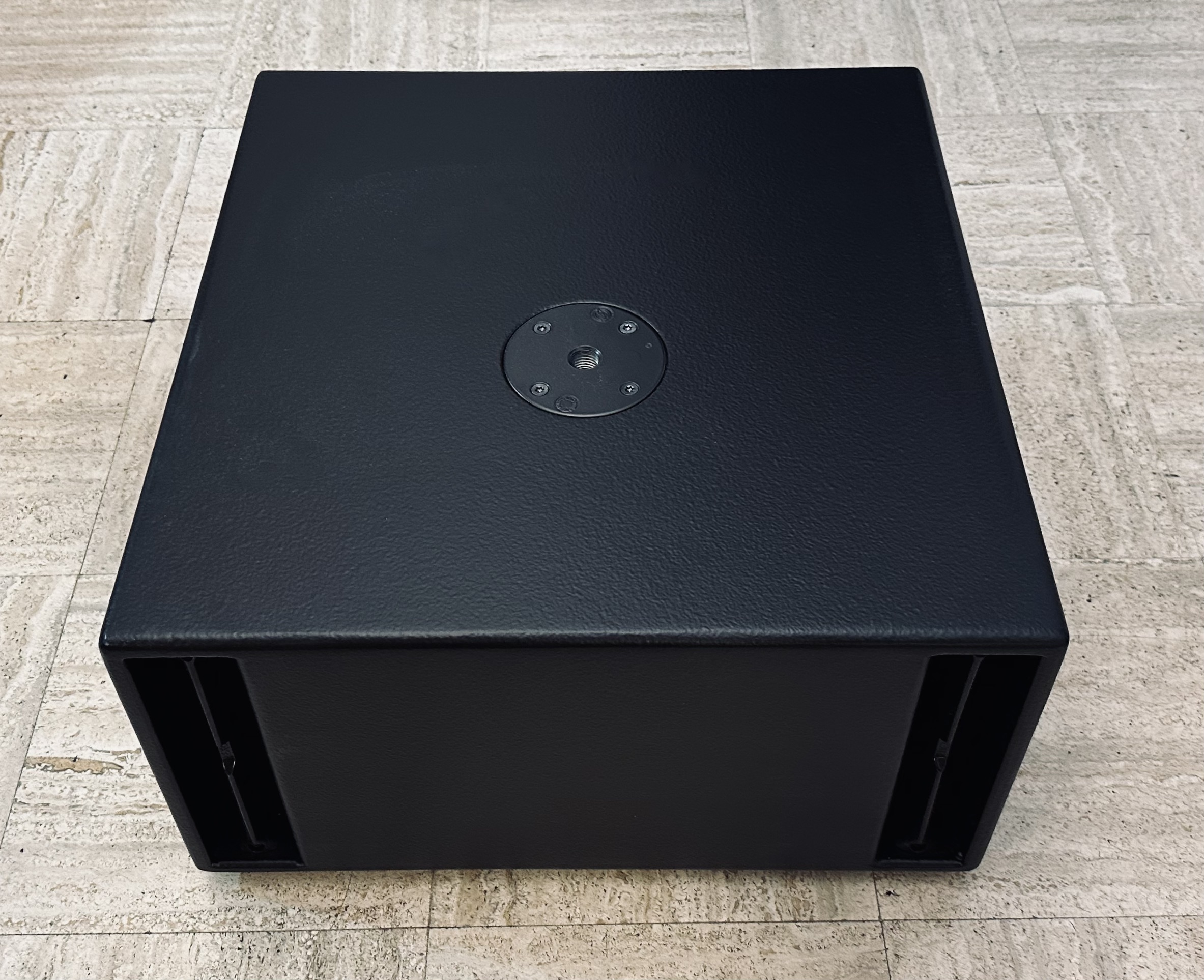 Nexo IDS110 Touring état Neuf