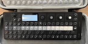 Vends OP-XY état neuf.