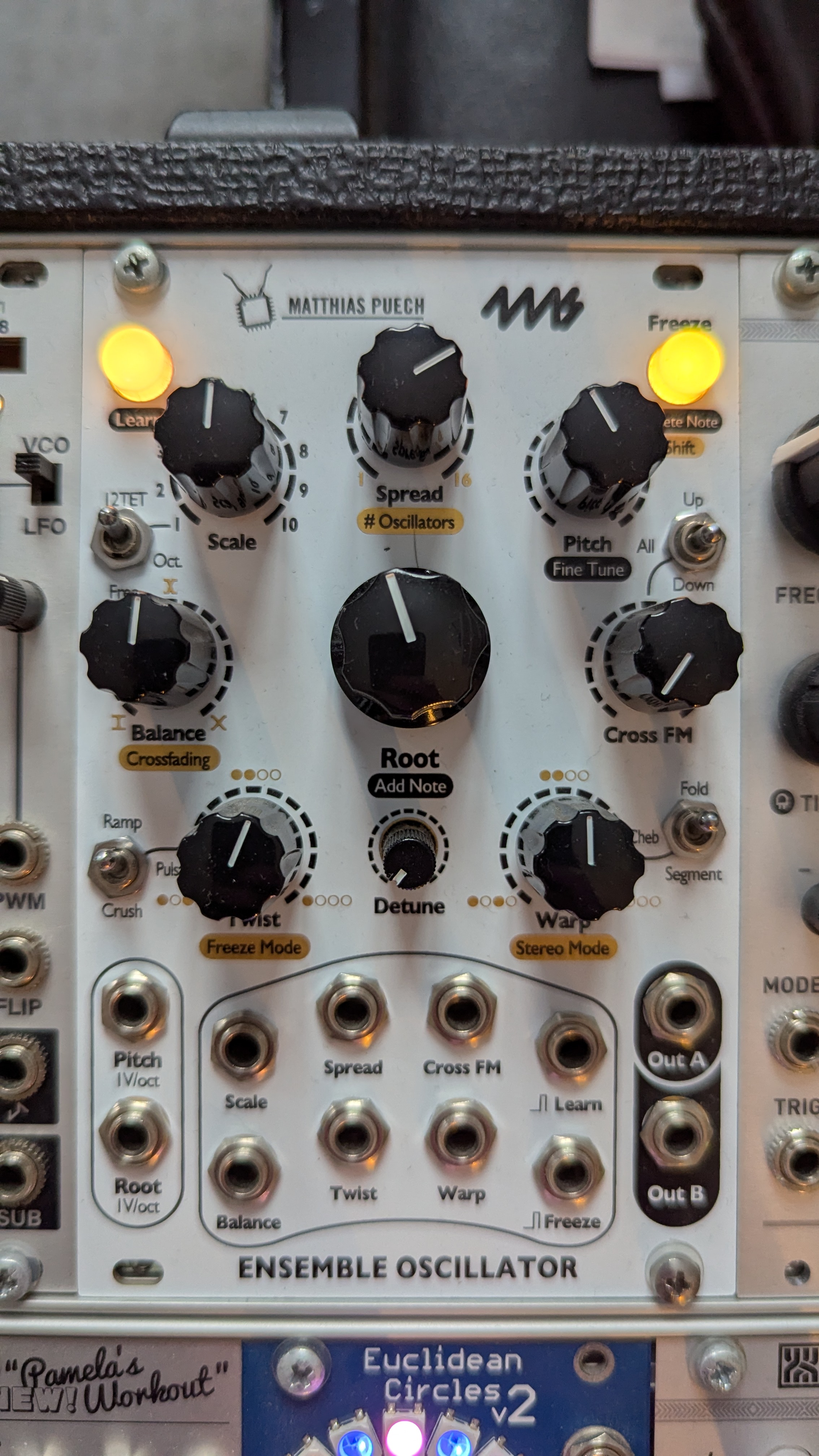 Vends Ensemble Oscillator état neuf