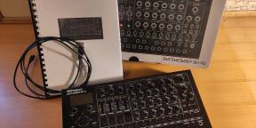 Roland Sh-4d quasi neuf