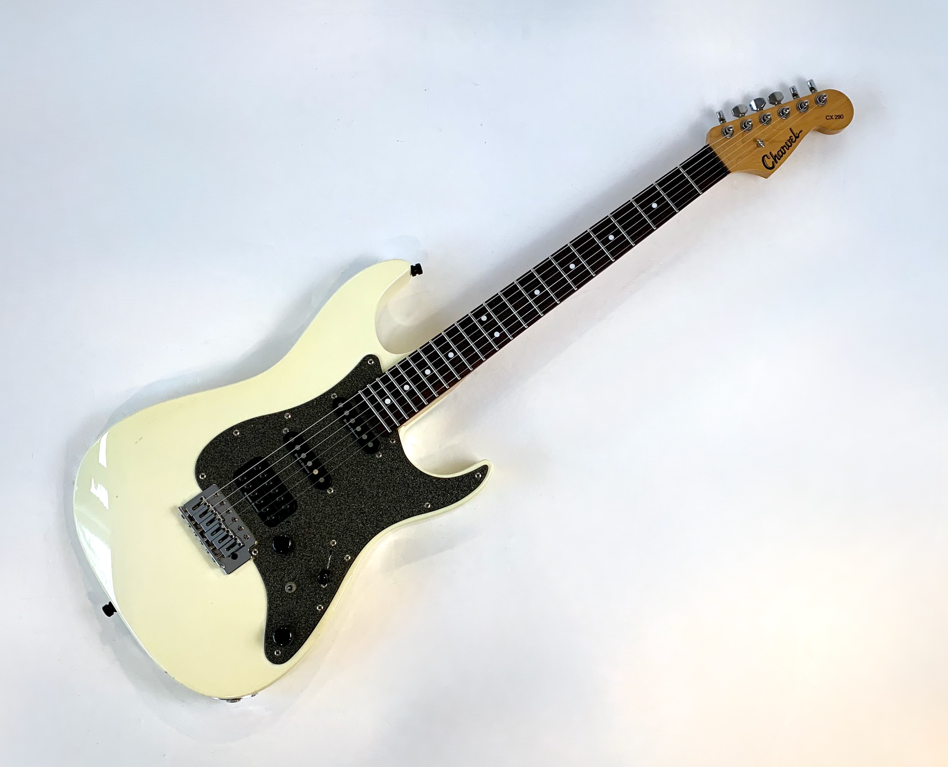 Charvel CX-290 White 1992-1995