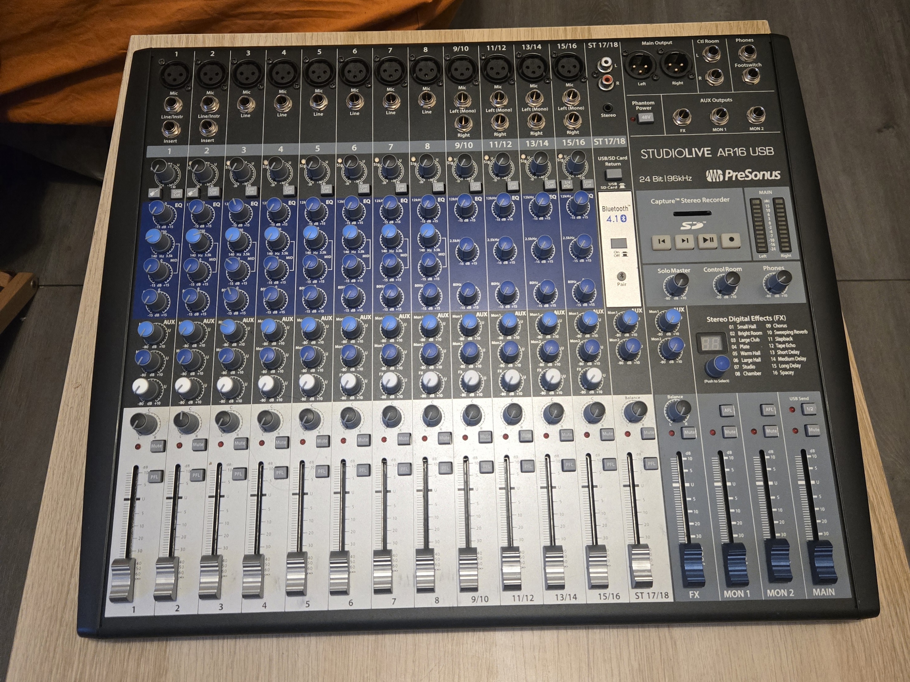 Vends PreSonus StudioLive AR16 USB