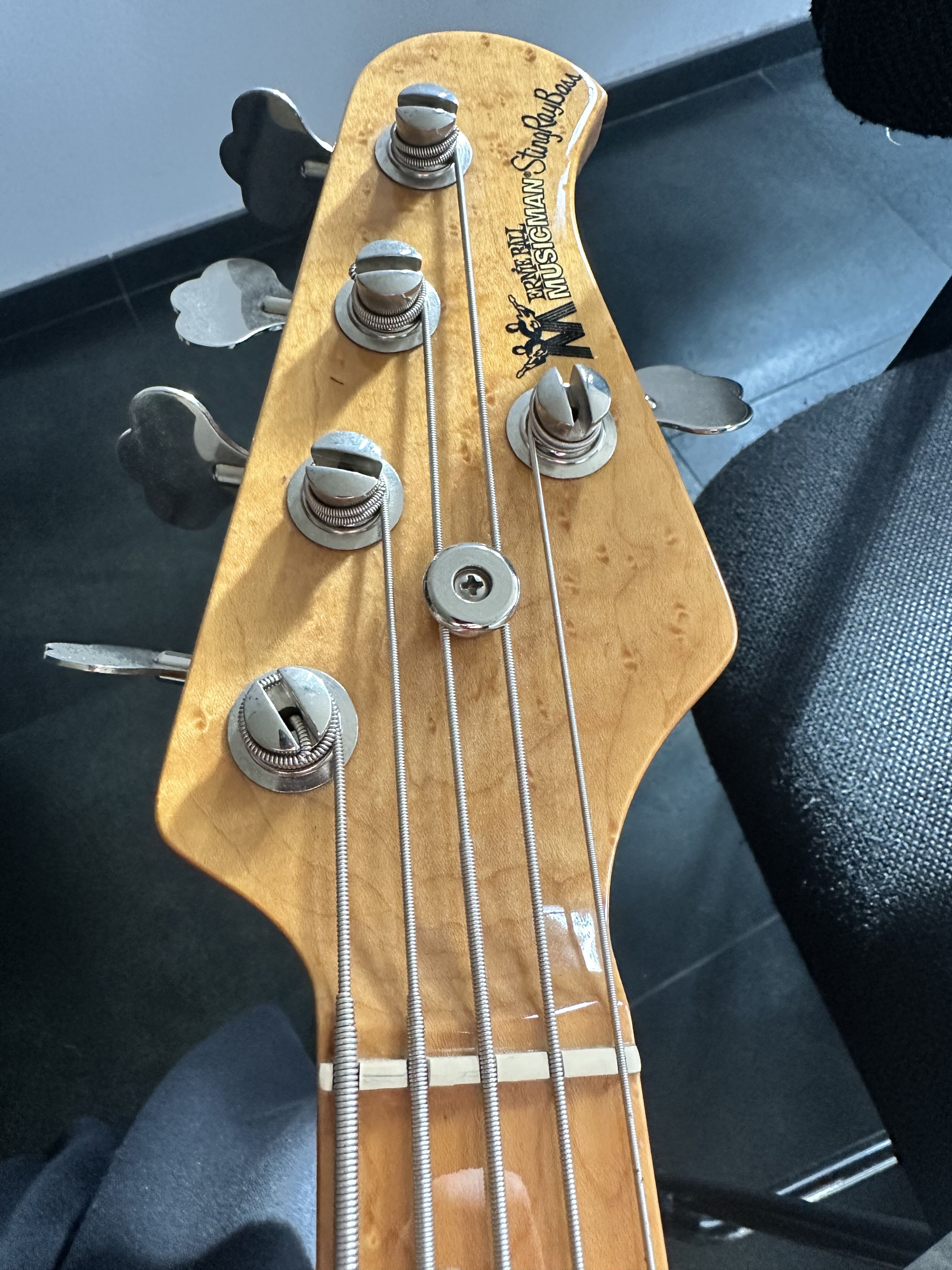 Music Man Classic StingRay 5 (82225)
