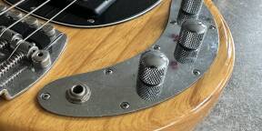 Music Man Classic Stingray 5 (2011) - Très bon état