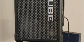 Vend cube roland street EX avec pied + housse et housse pied