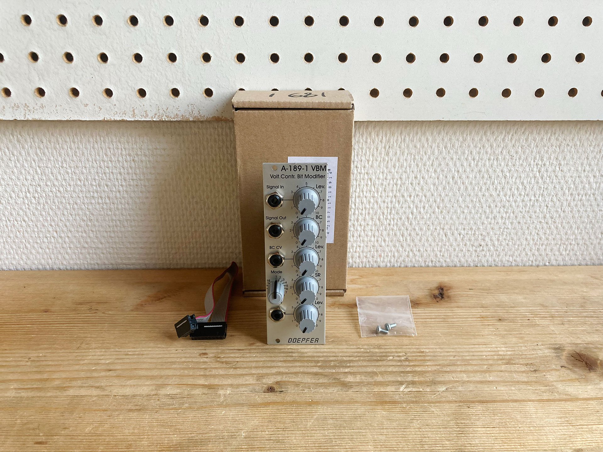 Doepfer A-189-1 VBM - Bit Crusher / Sample Reducer