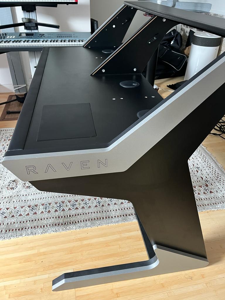 Slate Media Technology Raven Core Station (55933)