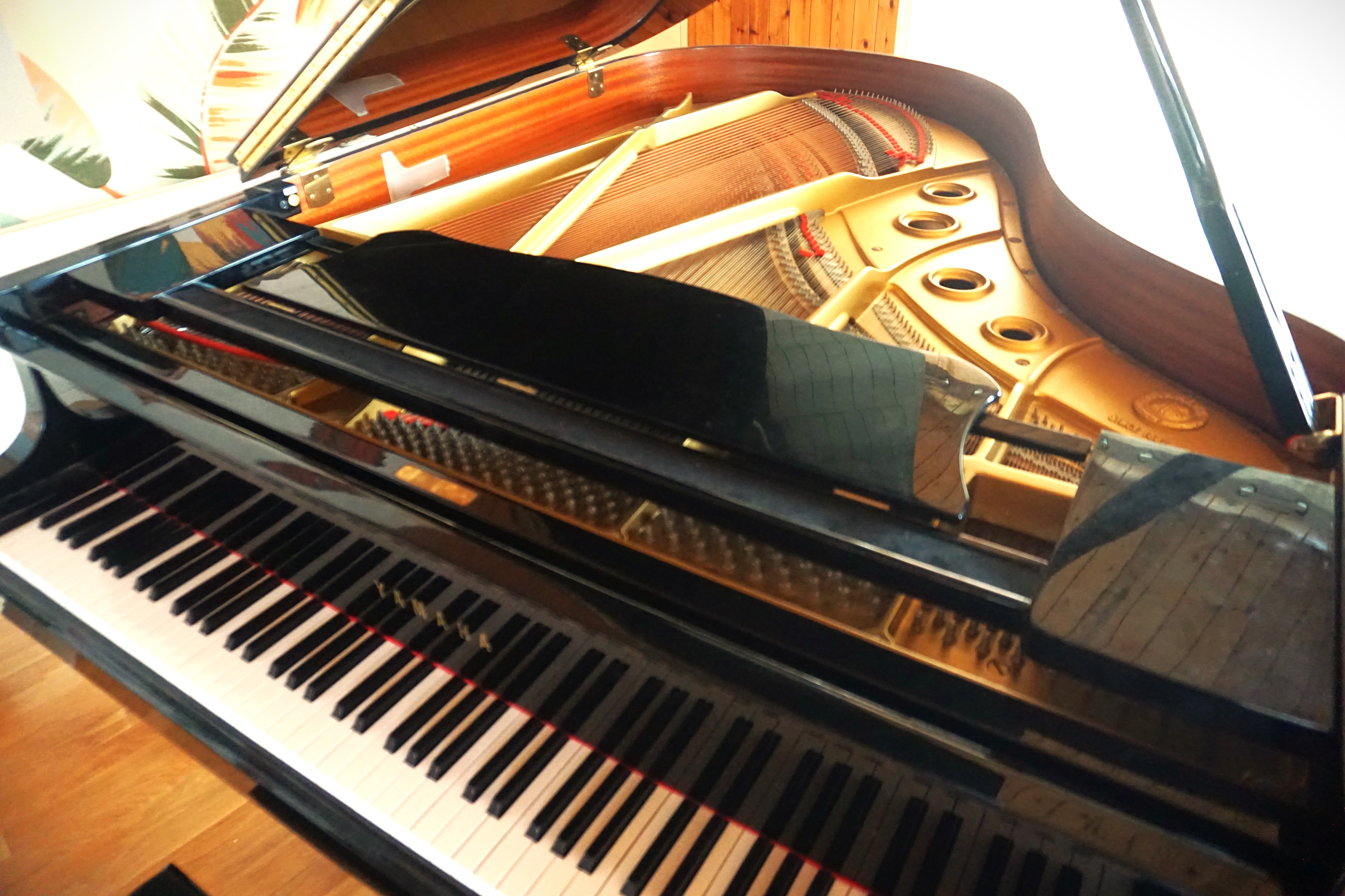 Piano 1