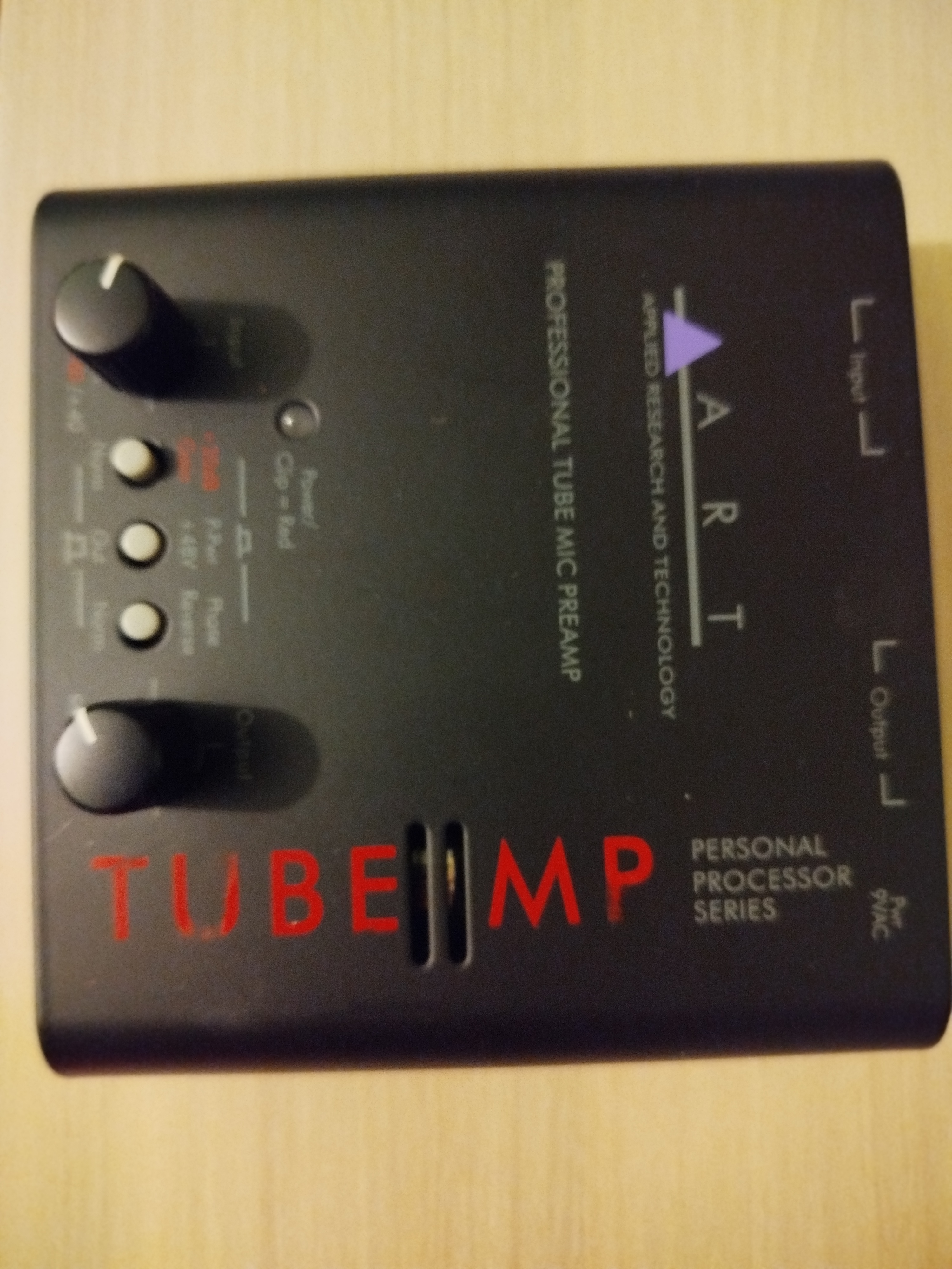 Préampli Microphone à Lampe ART