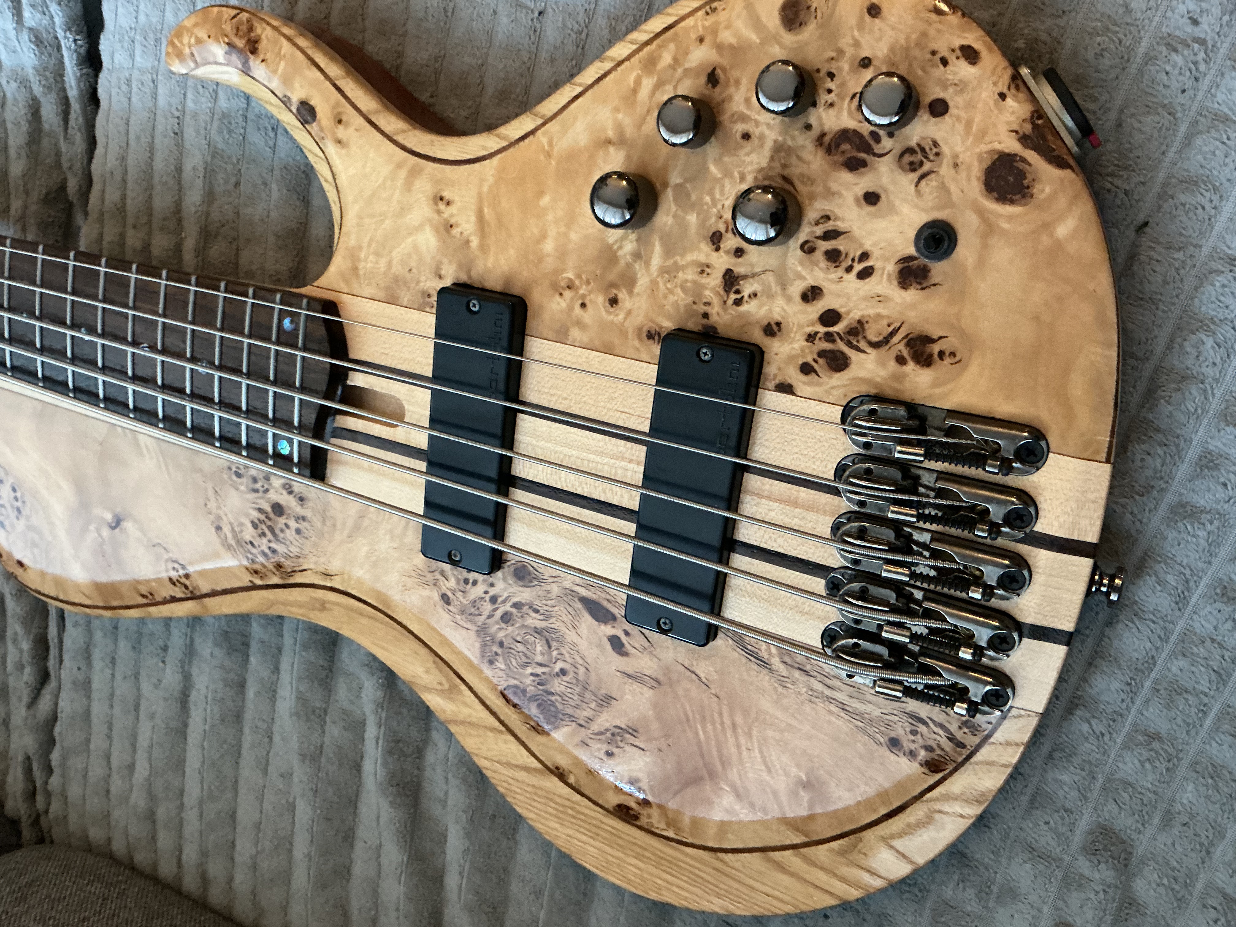 Ibanez BTC846SC 5 cordes 