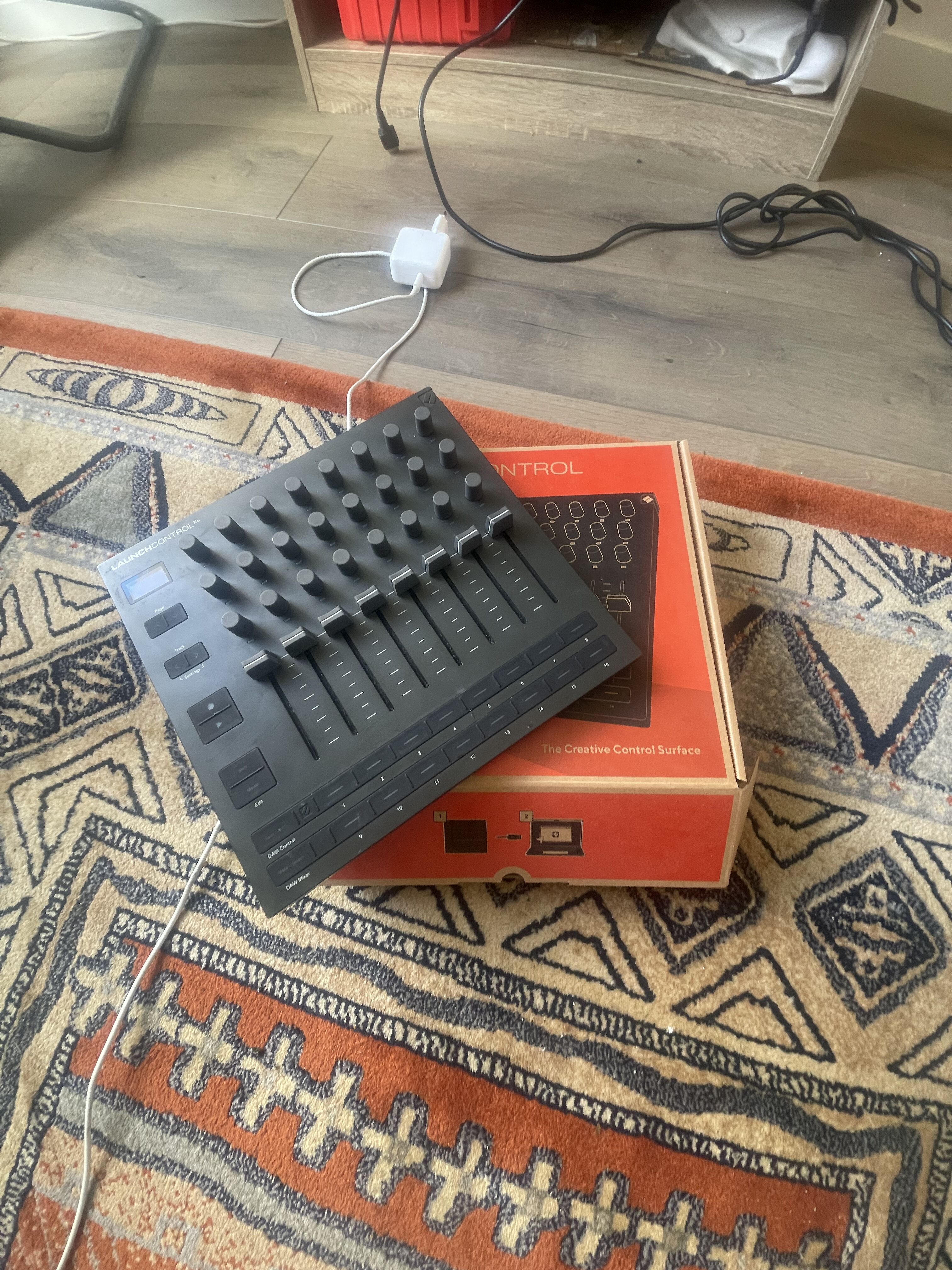 NOVATION LAUNCH CONTROL XL 3