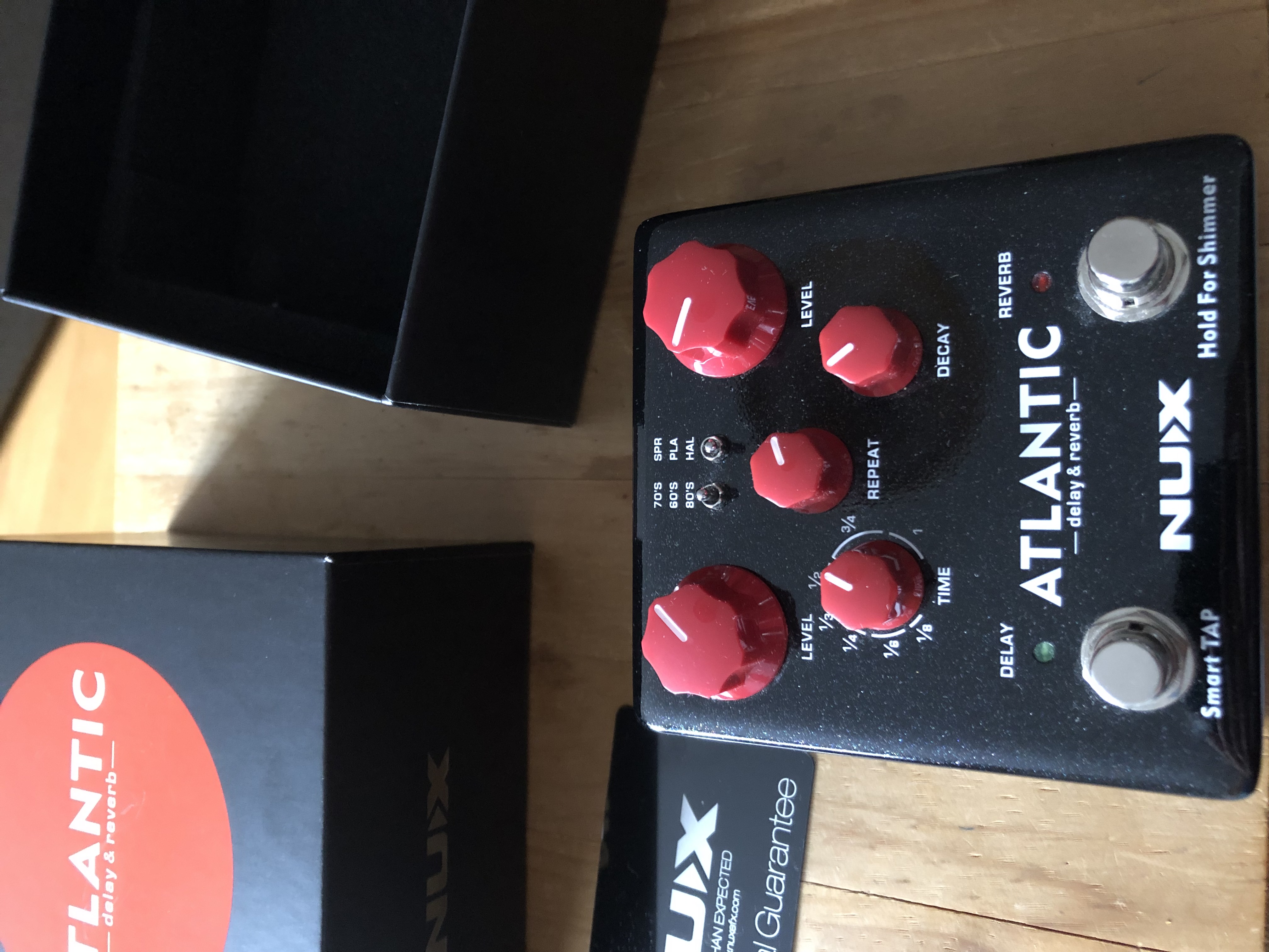 Nux Atlantic Delay+Reverb, sous garantie.