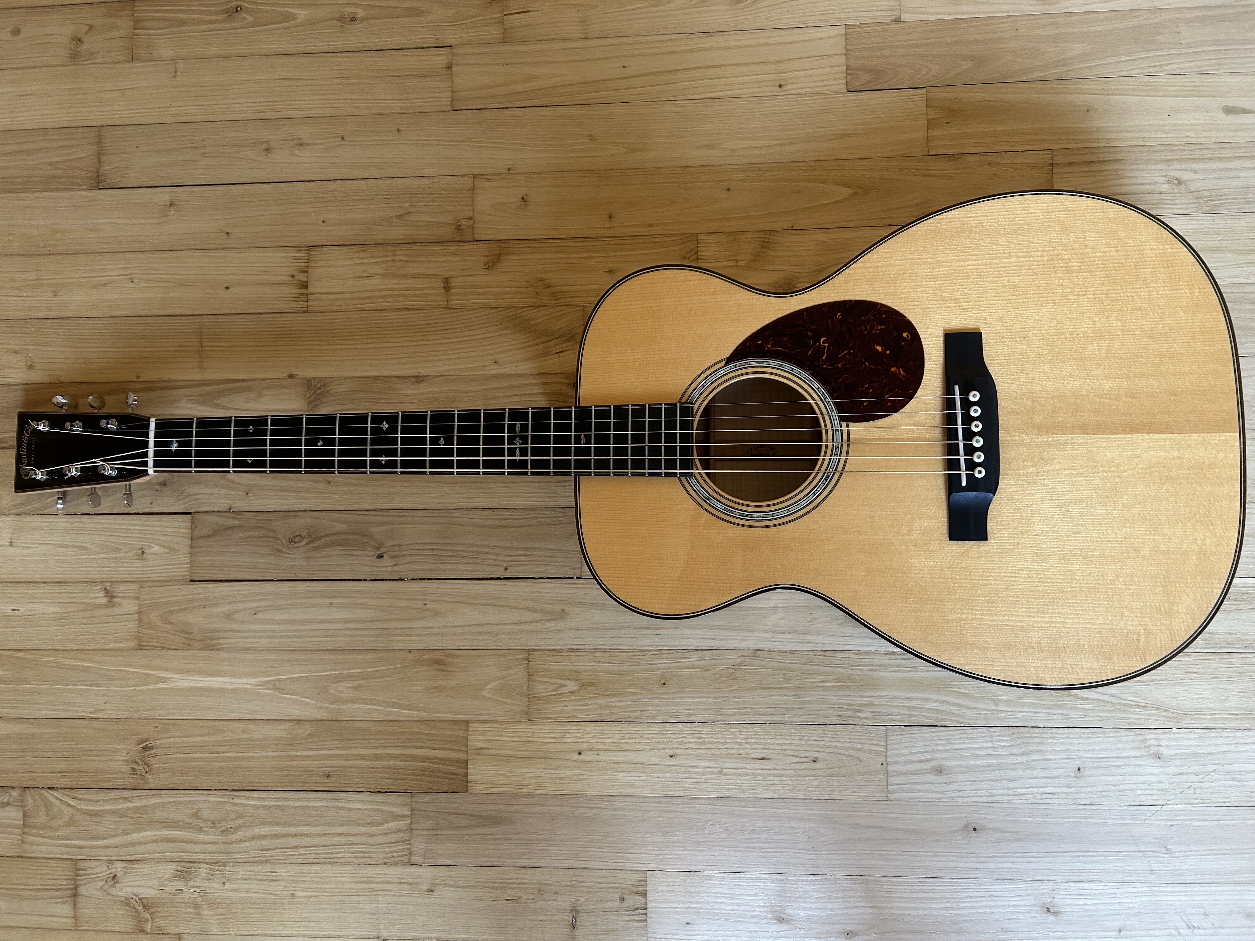 MARTIN Custom Shop 00 
