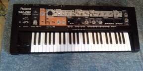 Roland SH-201