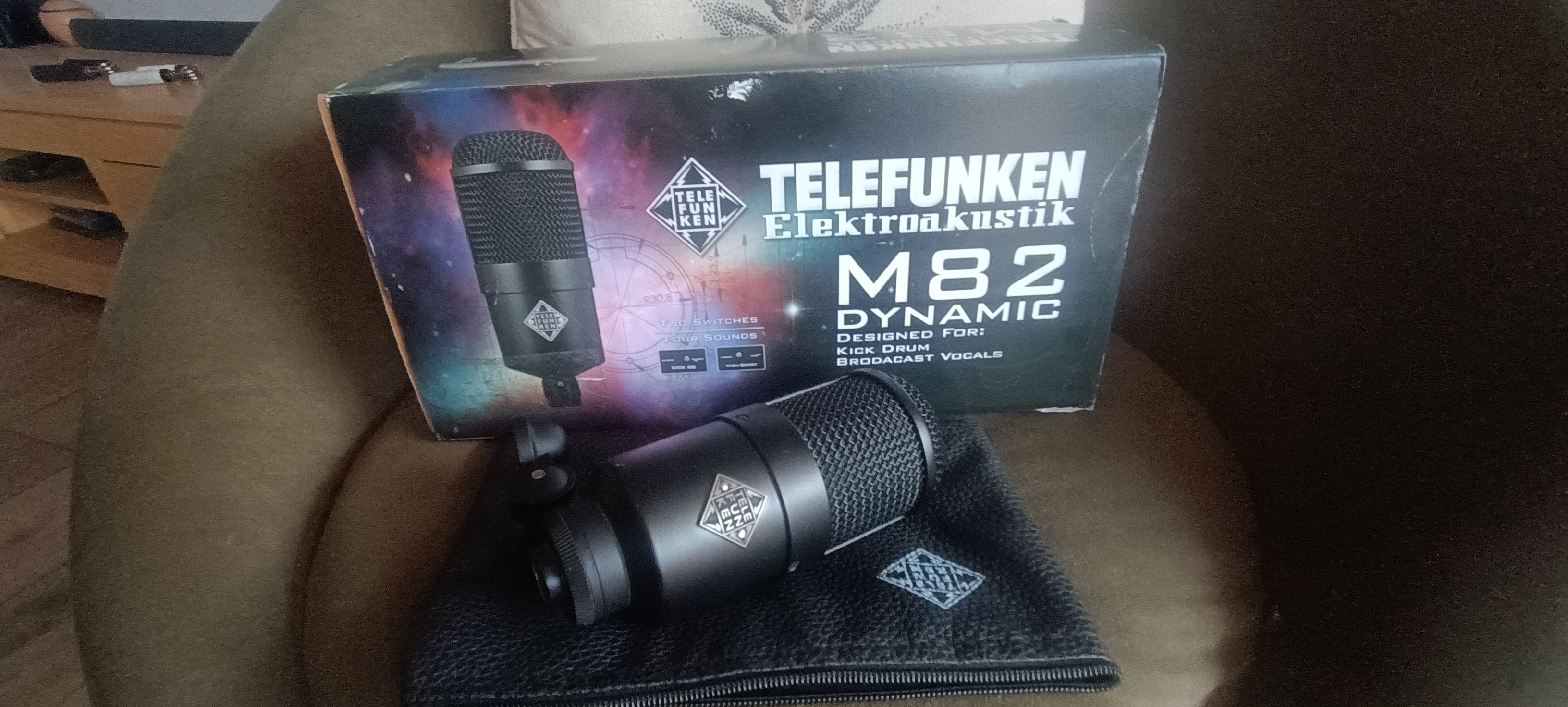 Telefunken M82 
