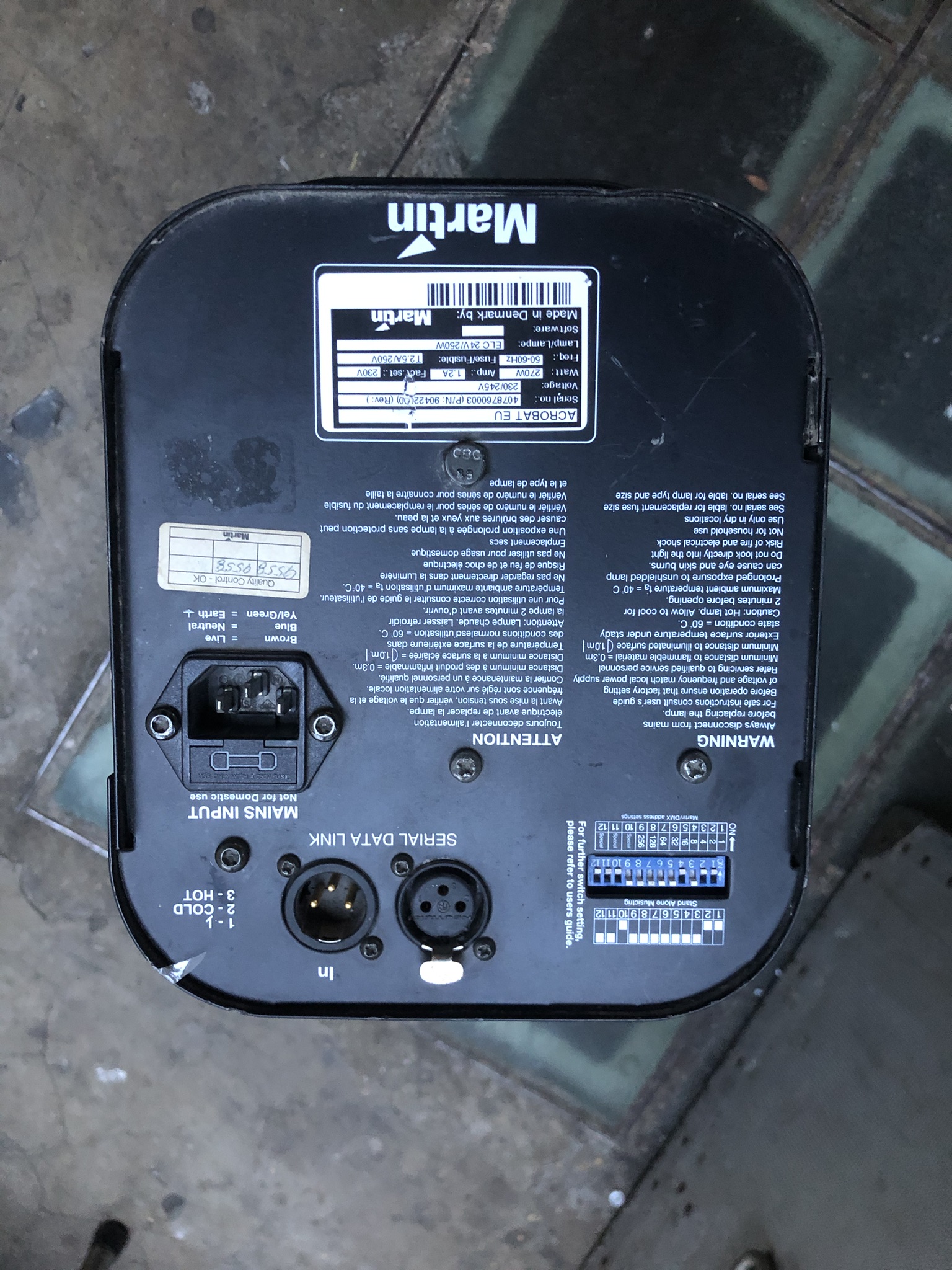 Martin Acrobat (4943)