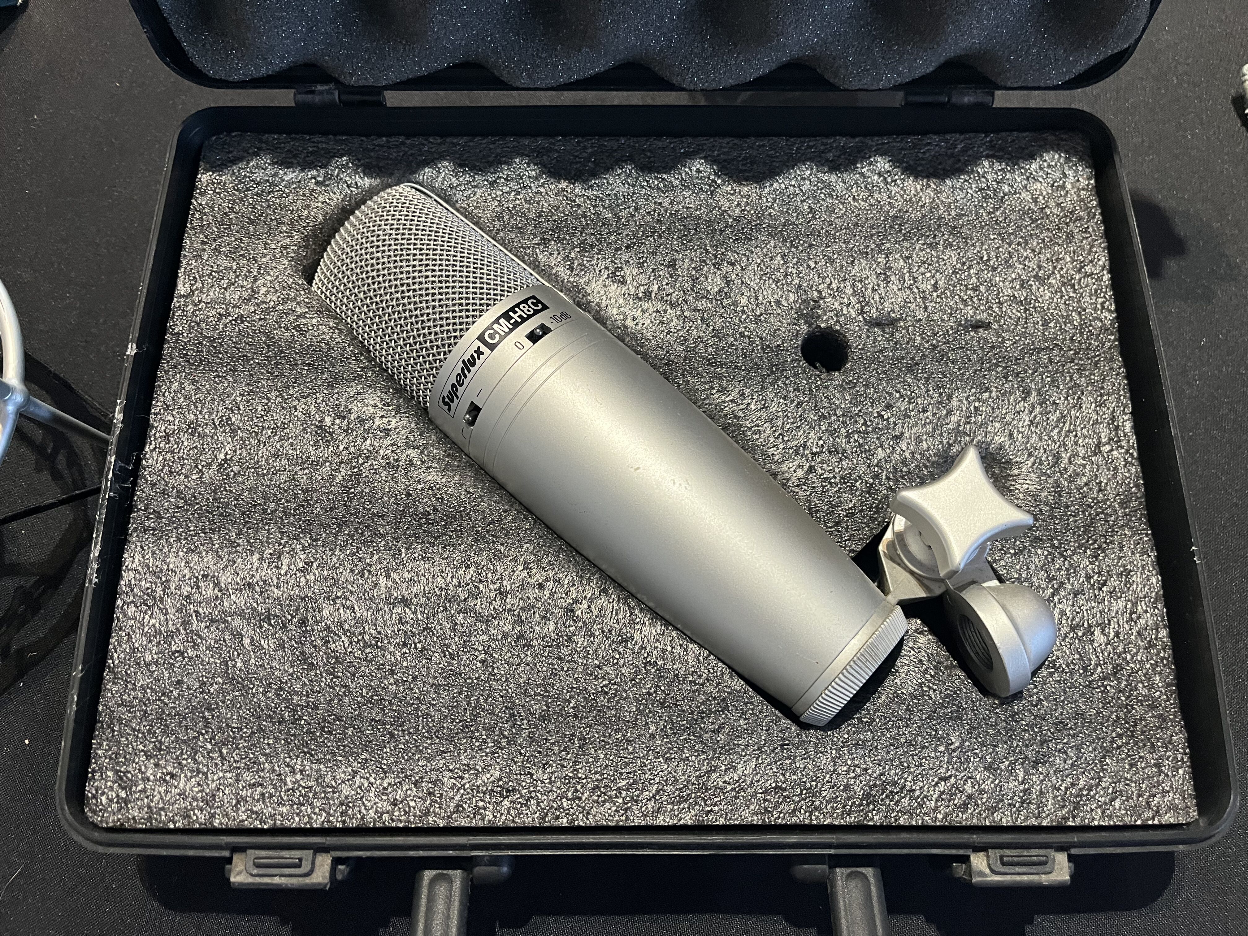 Vends CMH8C avec sa suspension dédiée et bonnette