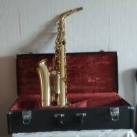 saxo alto yas 25