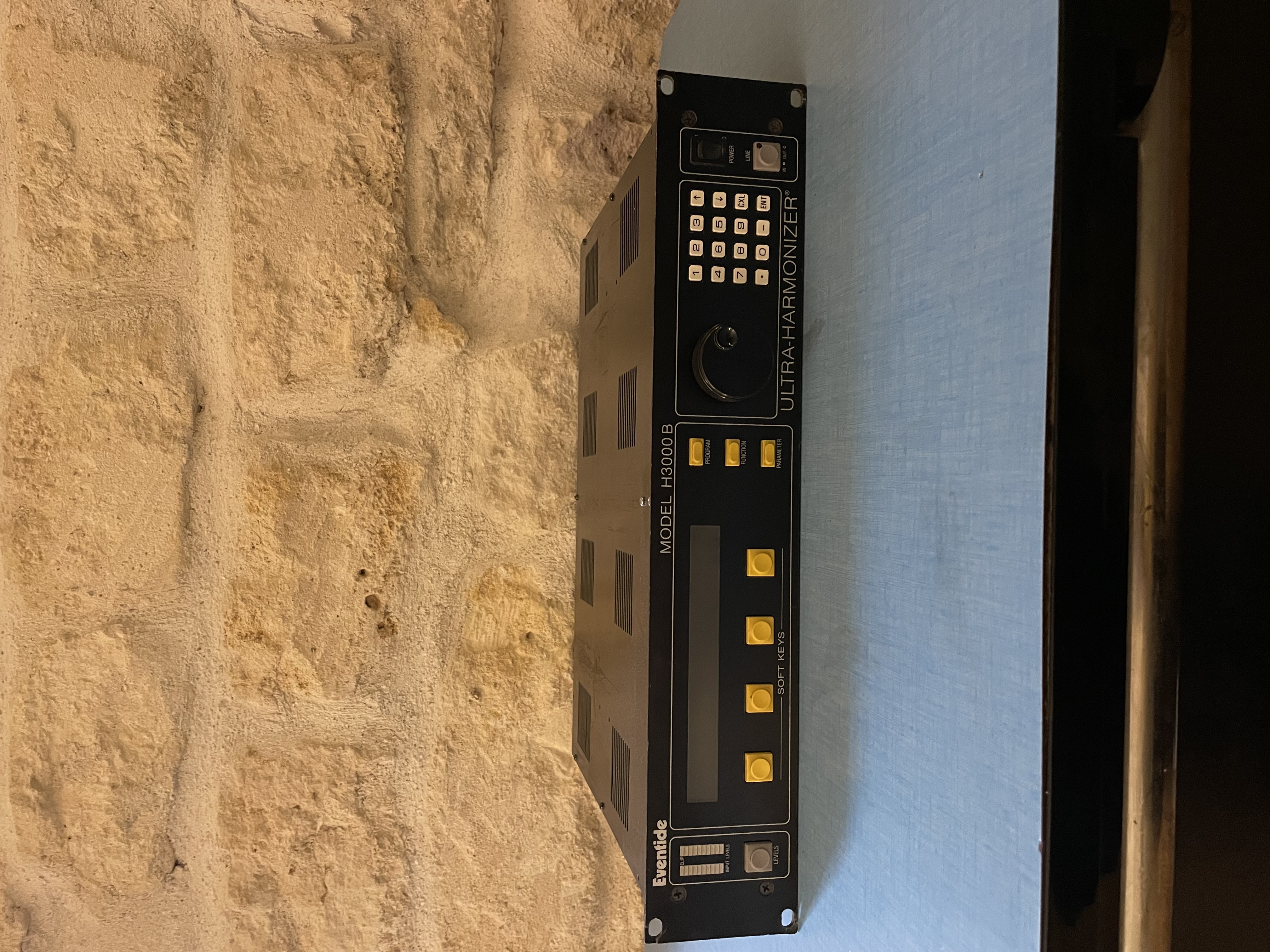 Eventide H3000 B (broadcast)