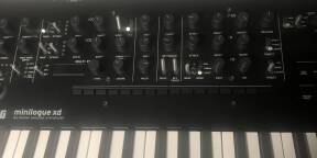 Vends ou échange minilogue xd