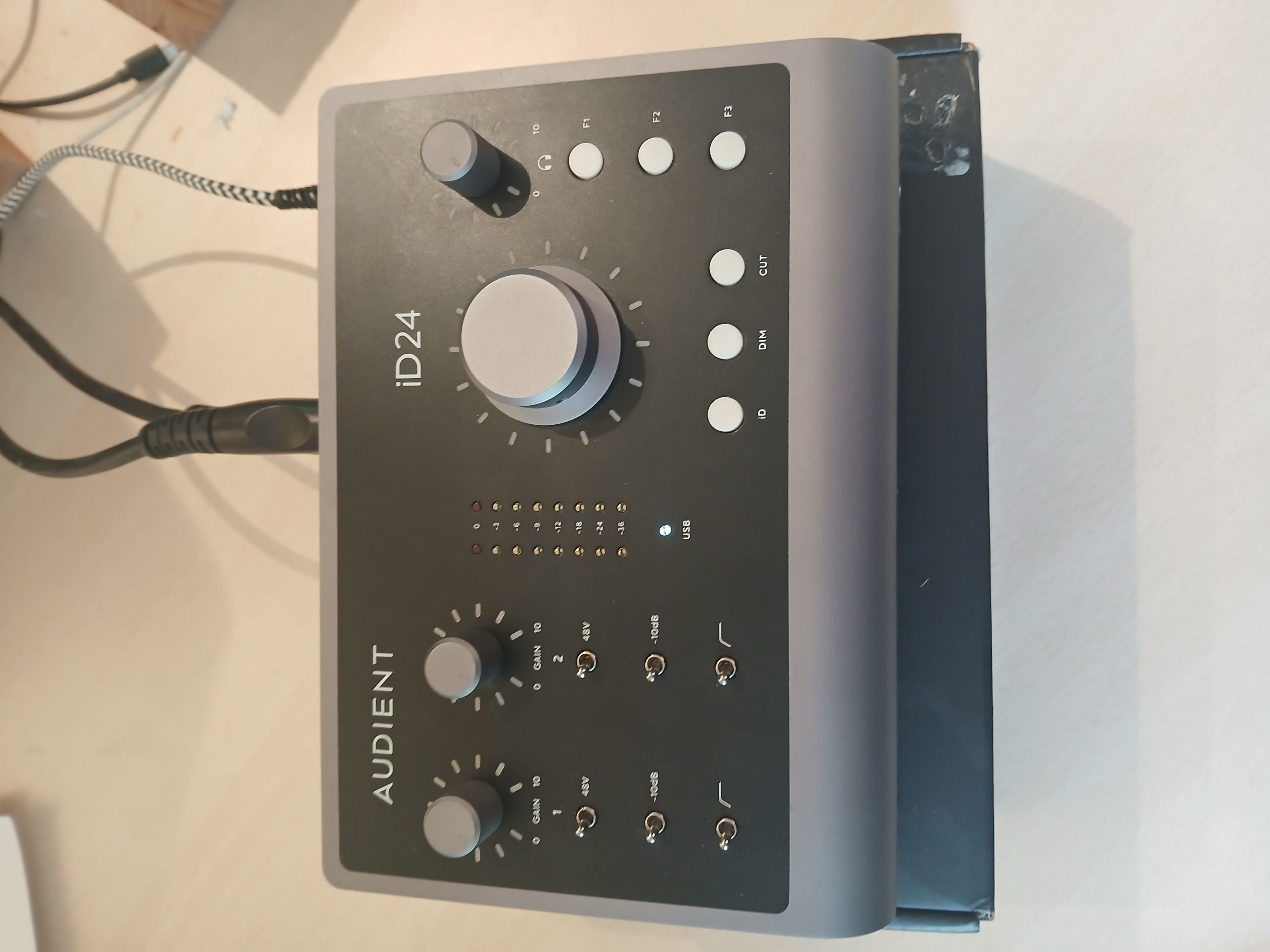 Vends Interface Audio USB Audient ID24
