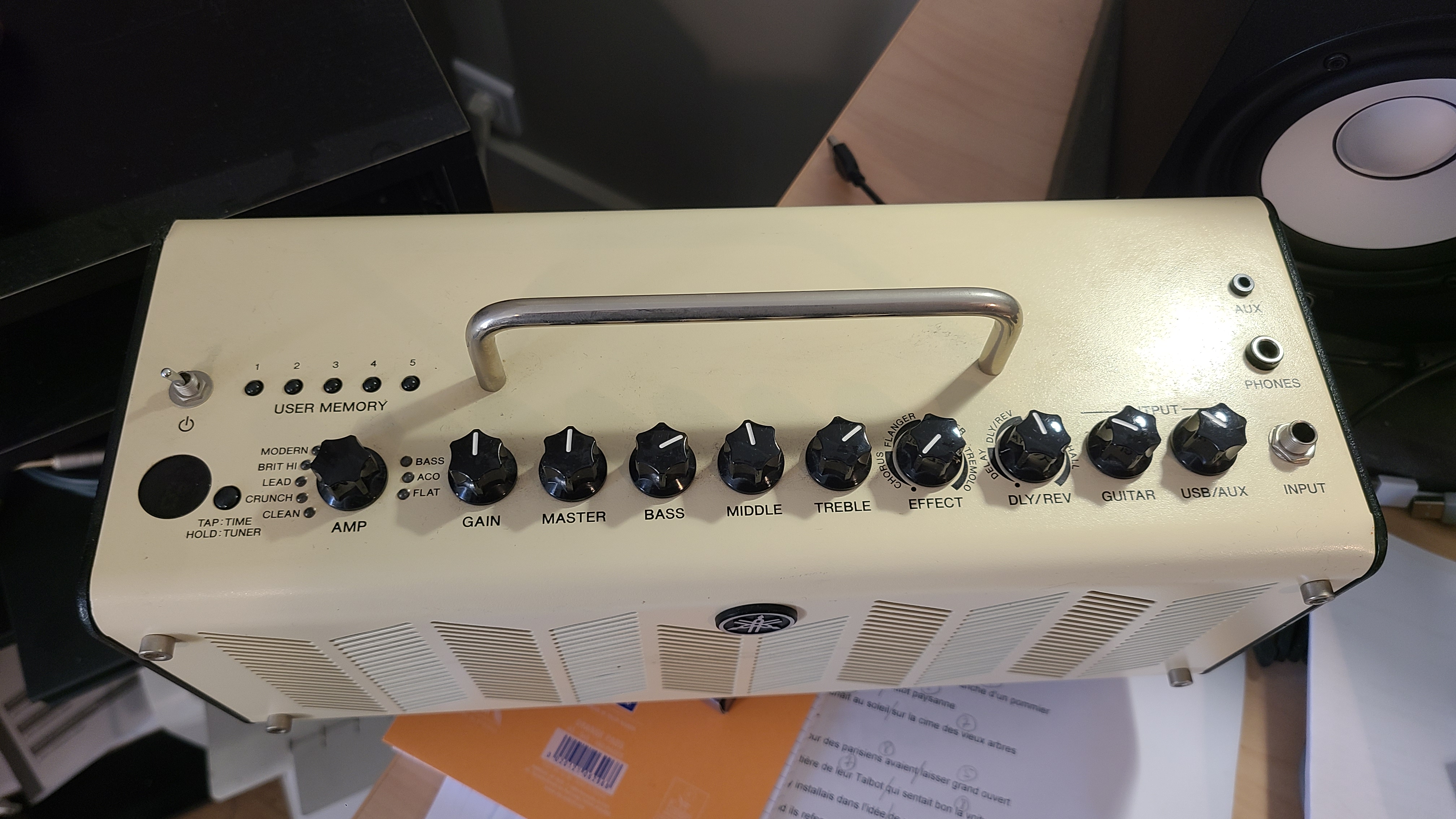 Vends ampli Yamaha THR10