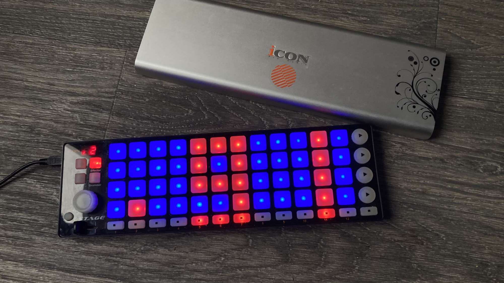 icon-istage-plus-4824000@2x
