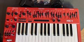 //PRIX PETE// Behringer MS-1 en très bon état, avec alim et accessoires.