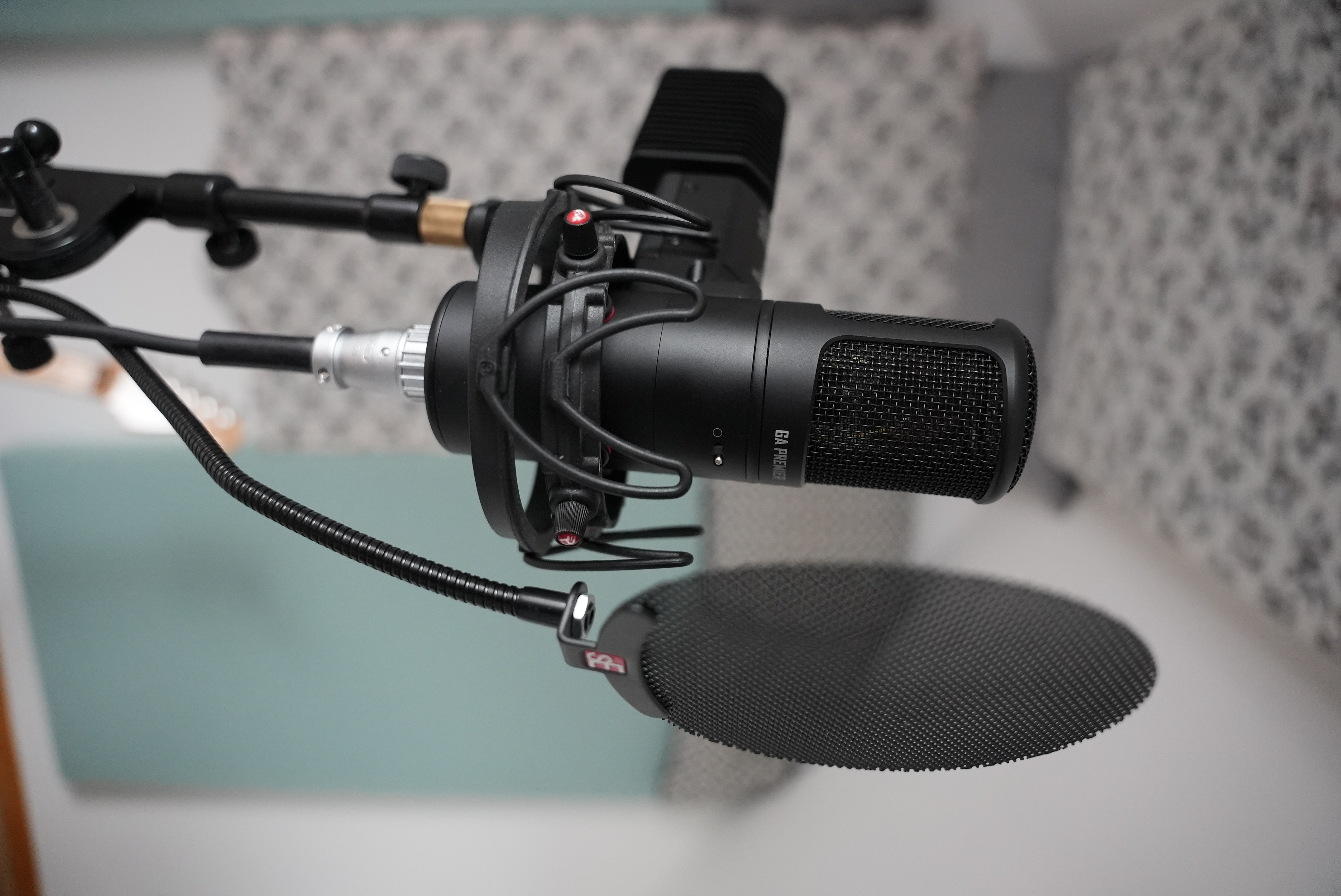 Vends Golden Age Premier GA-8000