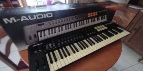 Clavier MIDI M-AUDIO Oxygen 61