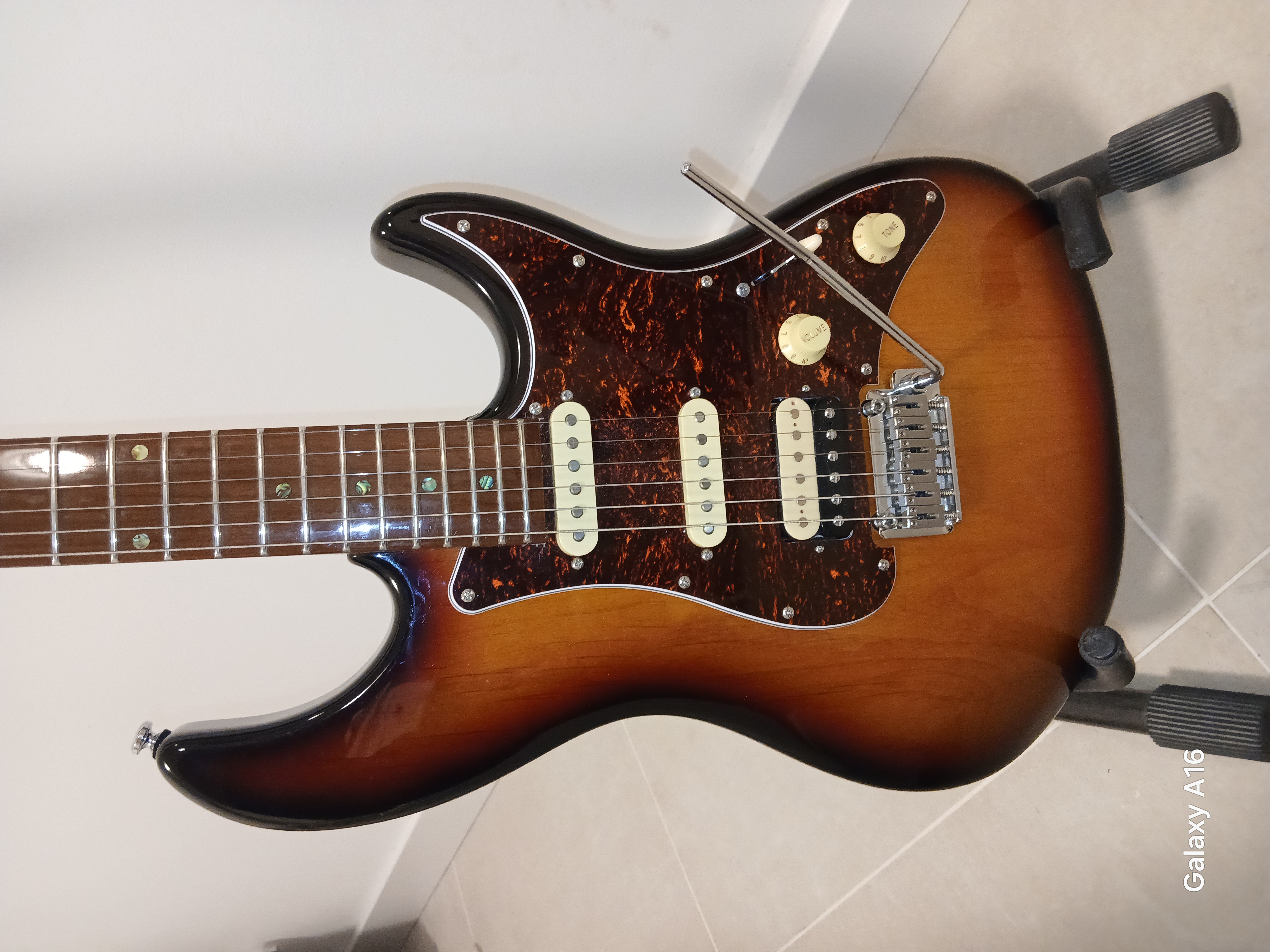 Sire S7 Sunburst HSS