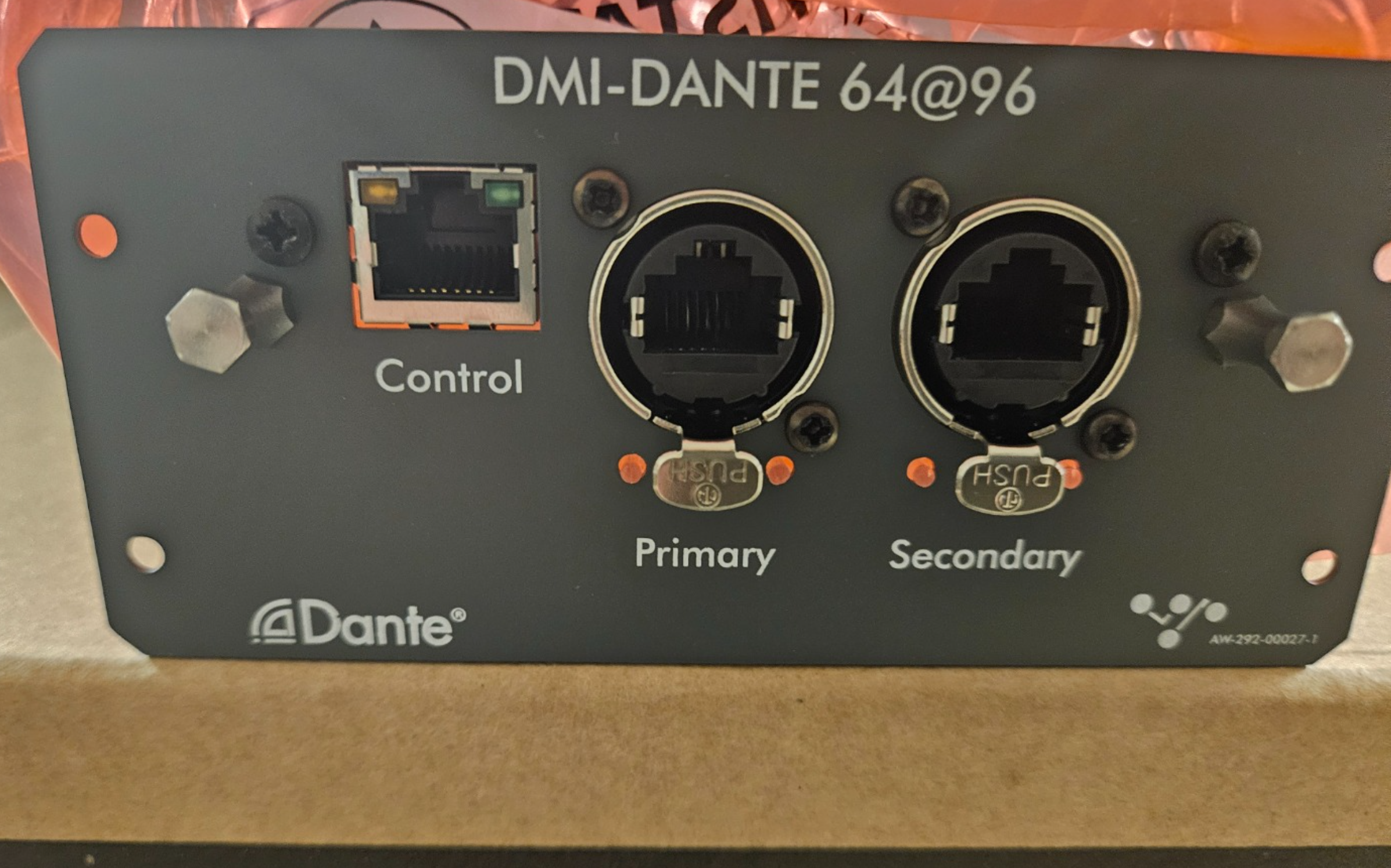 DiGiCo DQ Rack + DMI Dante 64@96