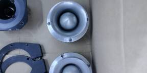 2 JBL SIGNATURE 075