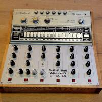 TR-606 AlienizeD mod version "Desktop"