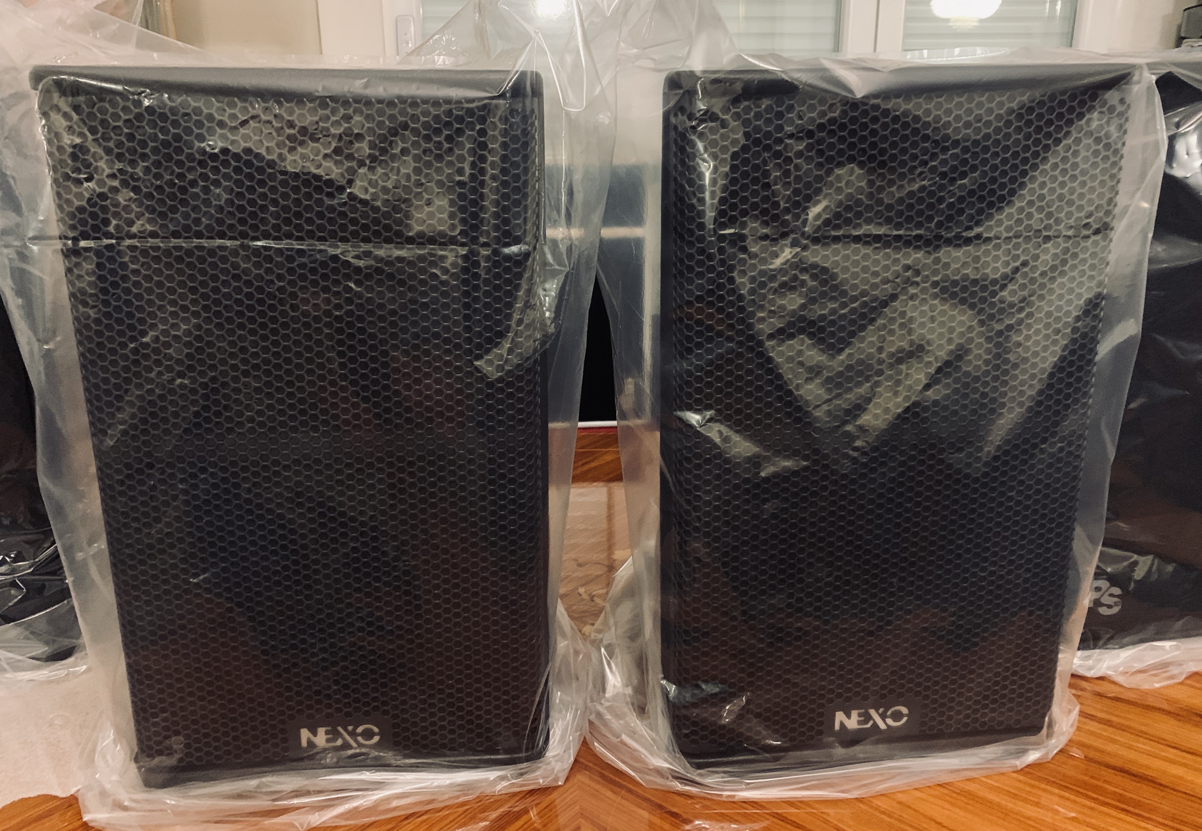 NEXO PS10 R2 état Neuf