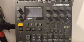 Vends Elektron Digitakt + case