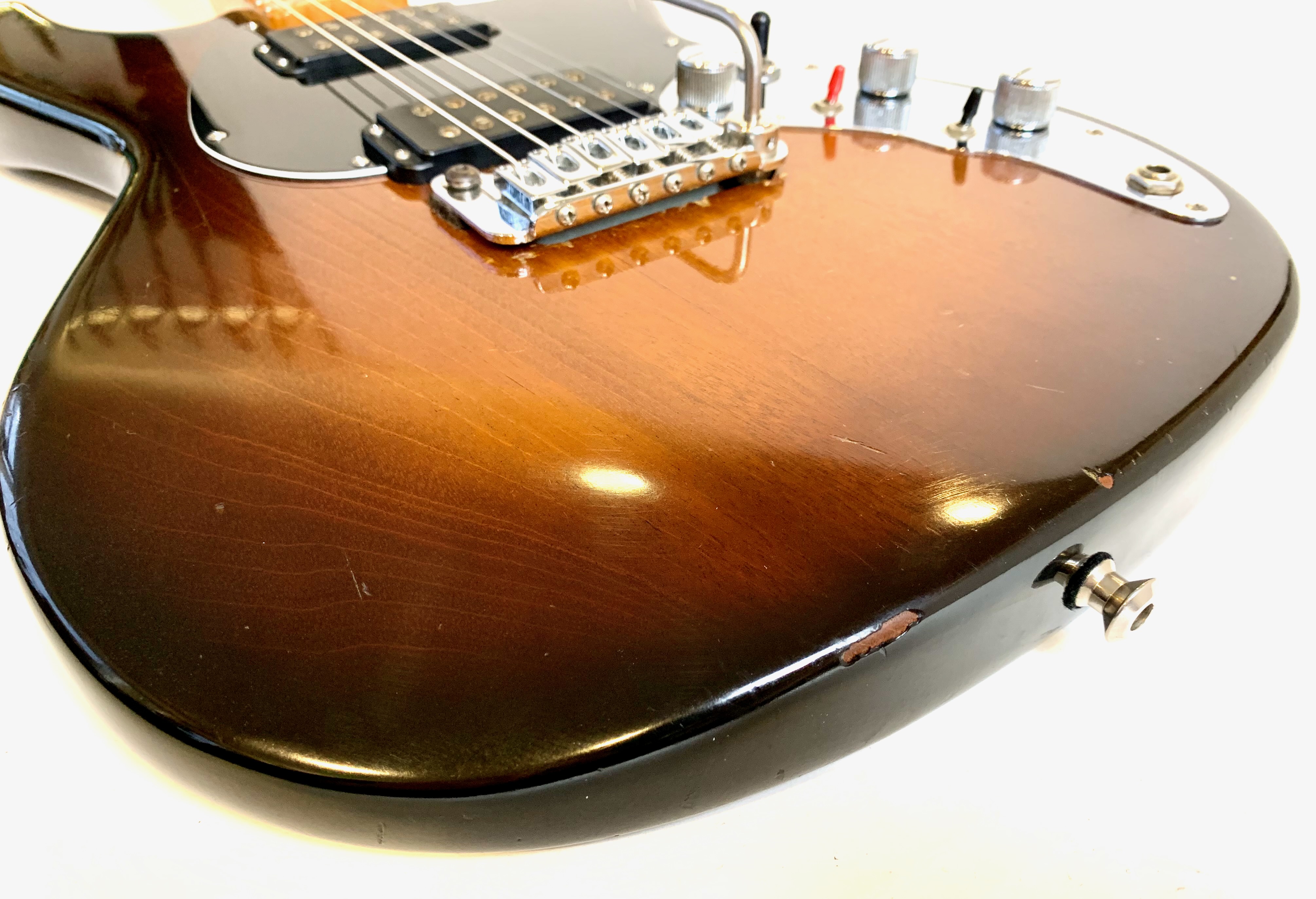 G&L F-100 Series II (61366)