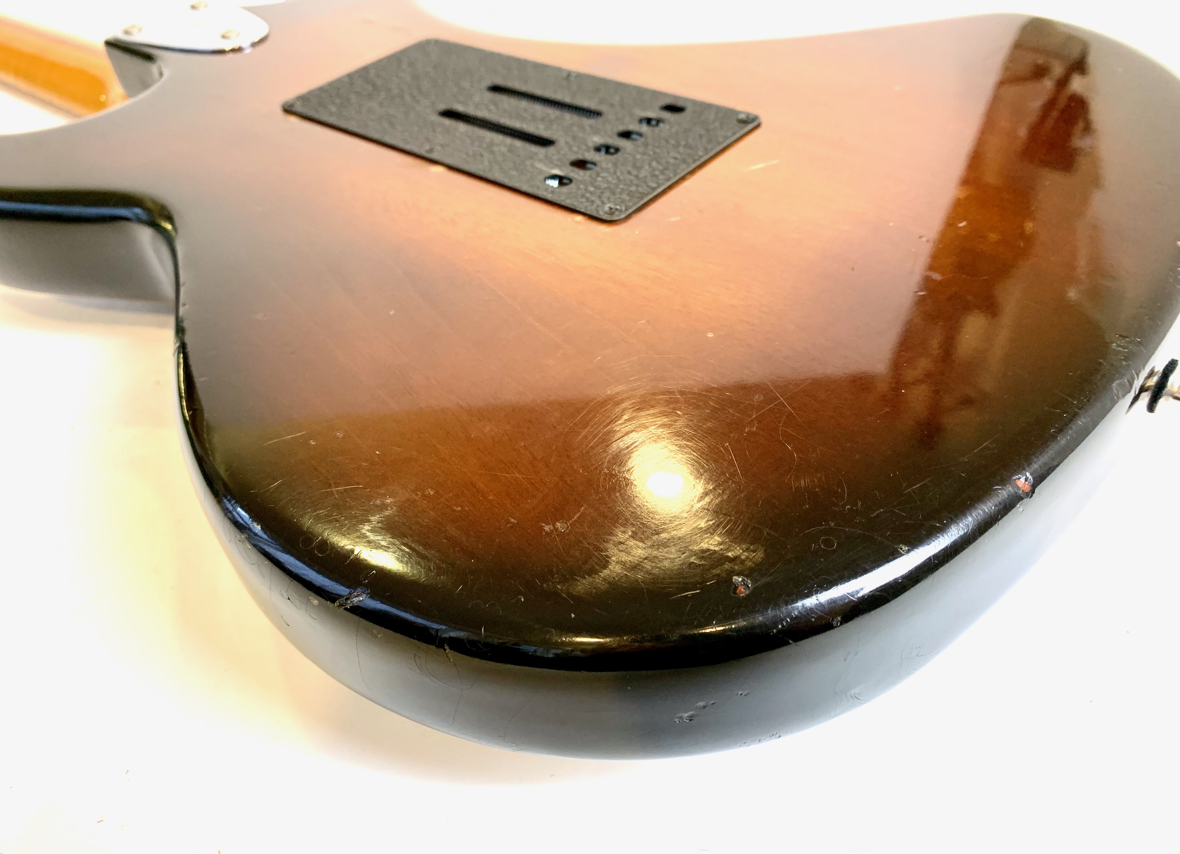 G&L F-100 Series II (59393)
