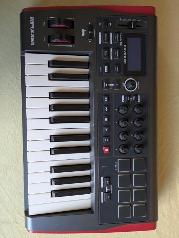 Novation Impulse 25 (15520)