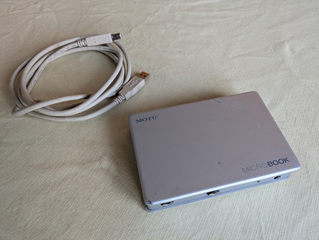 Vends MOTU MicroBook