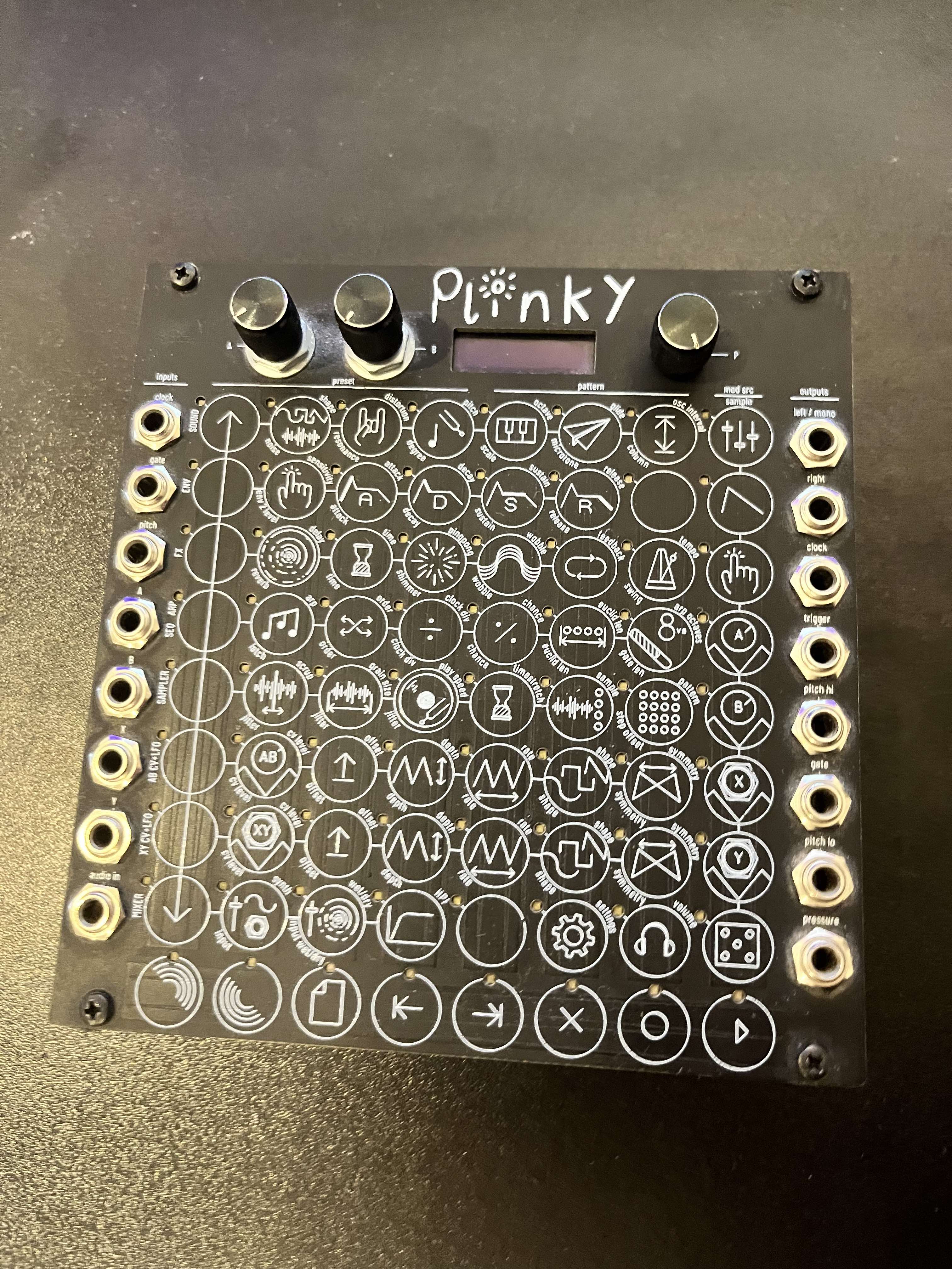 Vends Making Sound Machines Plinky Synth