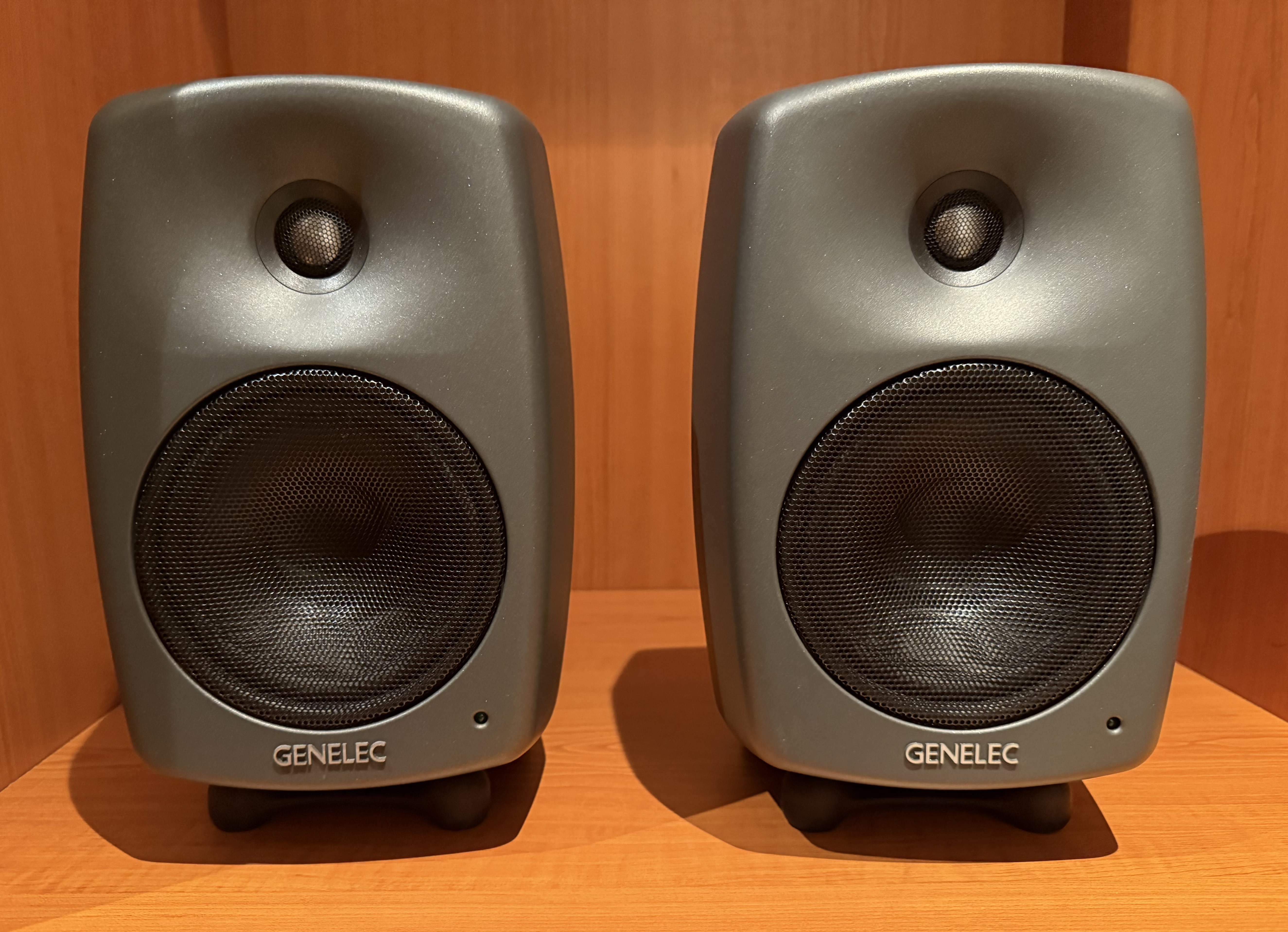 GENELEC 8030CP