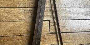 Diddley Bow by Syro Instruments