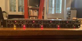 Vends Quadruple gate Drawmer DS404