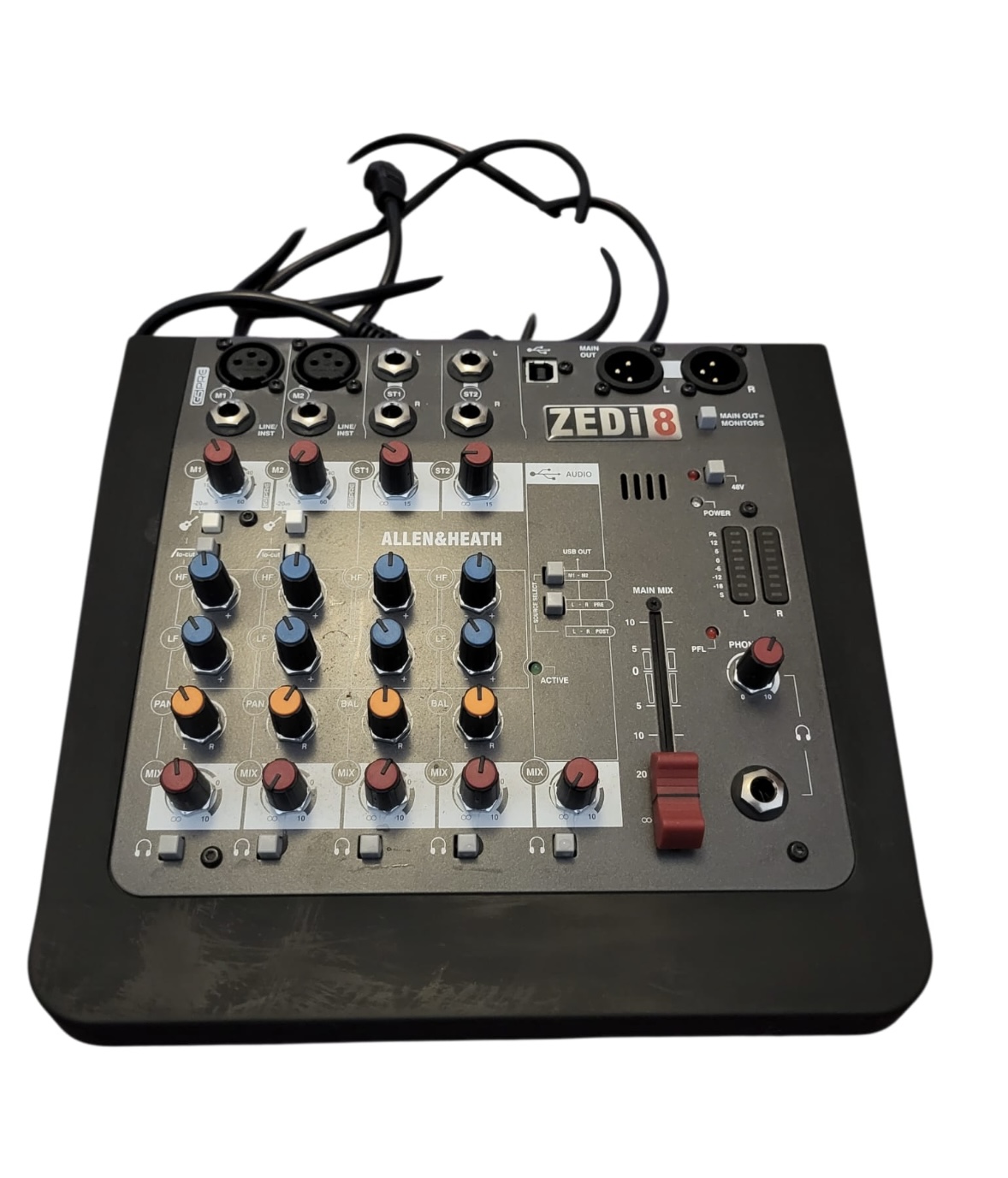 Vends table mixage Allen & Heath Zedi 8