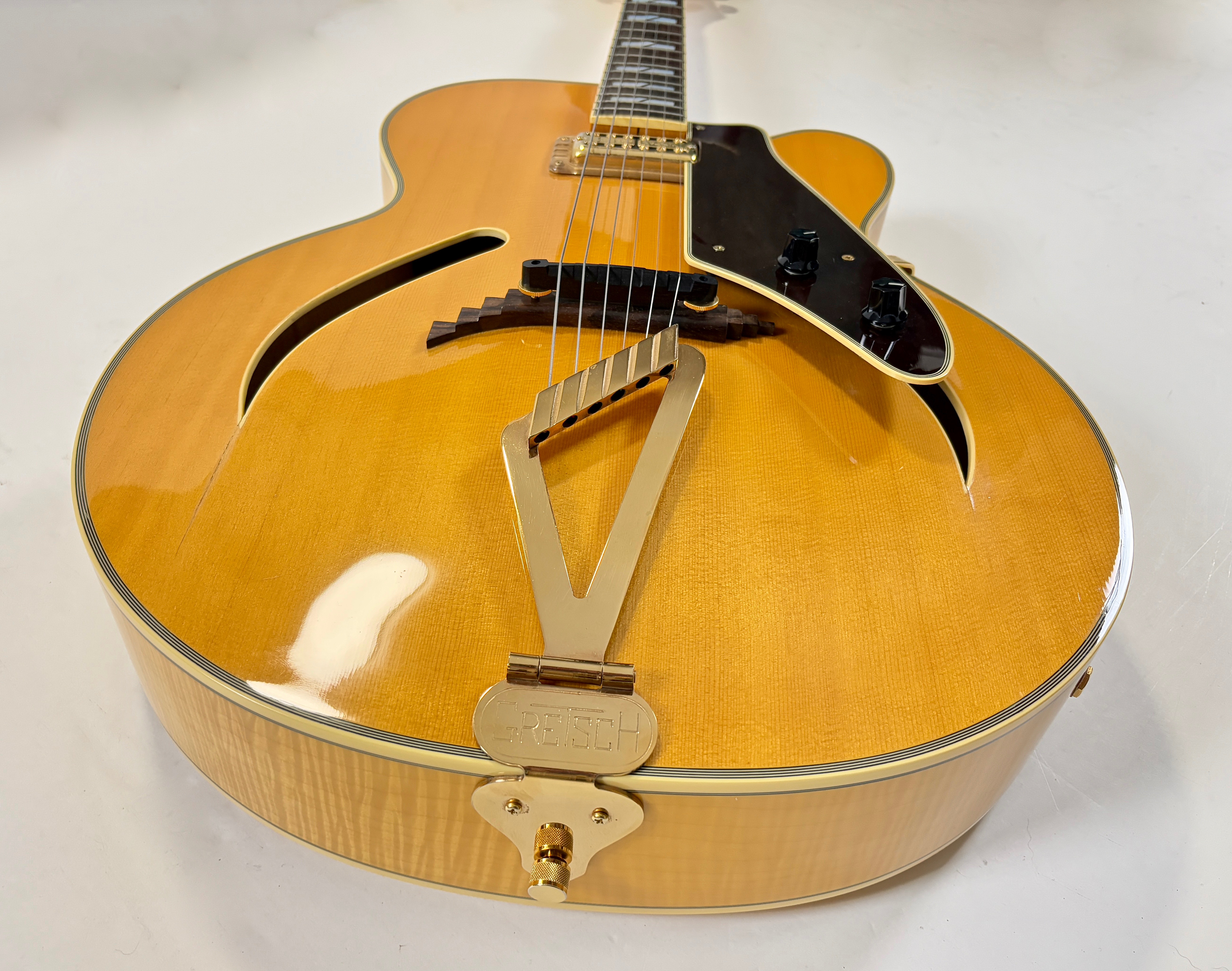 Gretsch G6040MCSS Synchromatic Cutaway Archtop (47536)
